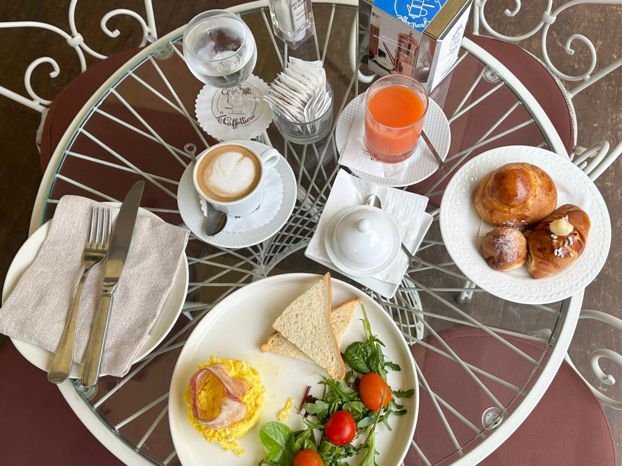 Insogno Suites Napoli Ngoại thất bức ảnh