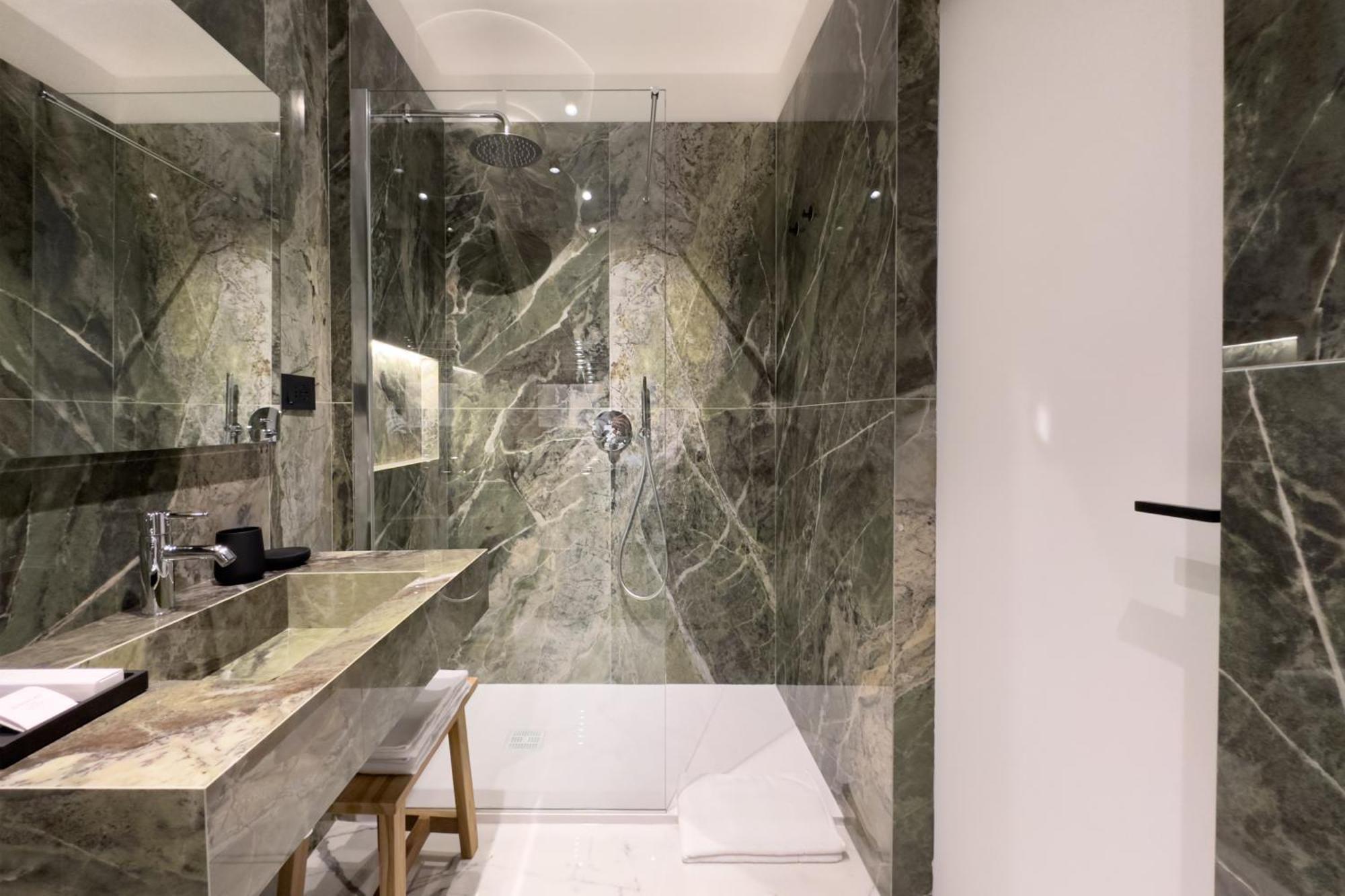 Insogno Suites Napoli Ngoại thất bức ảnh