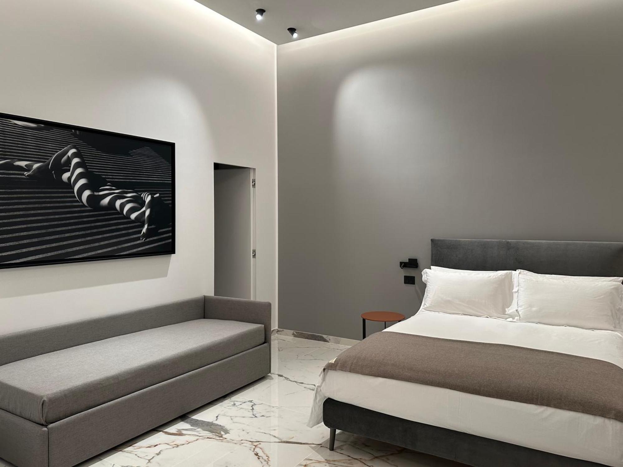 Insogno Suites Napoli Ngoại thất bức ảnh